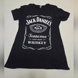 Jack Daniel's Women's Black & White Short Sleeve Tee EUC Size S